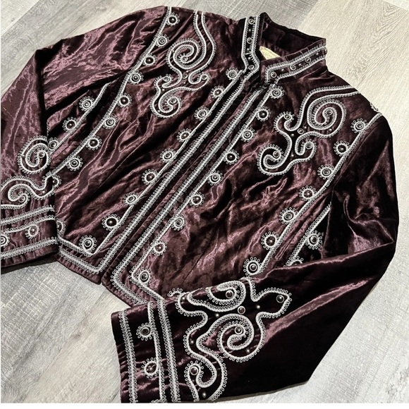 Double D Ranch highly embroidered studded velvet jacket - Picture 7 of 13